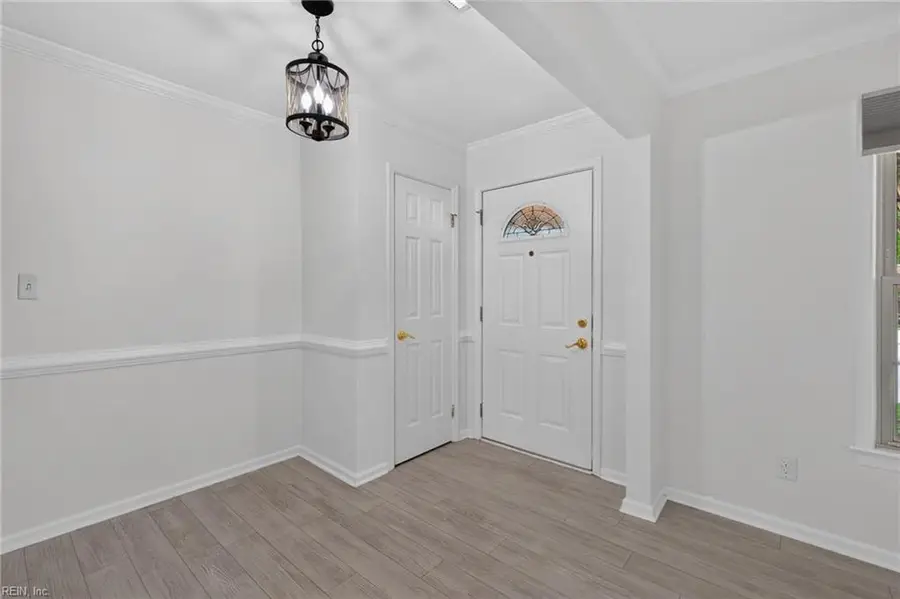 1004 Tottenham Lane, Virginia Beach, VA 23454 - #3