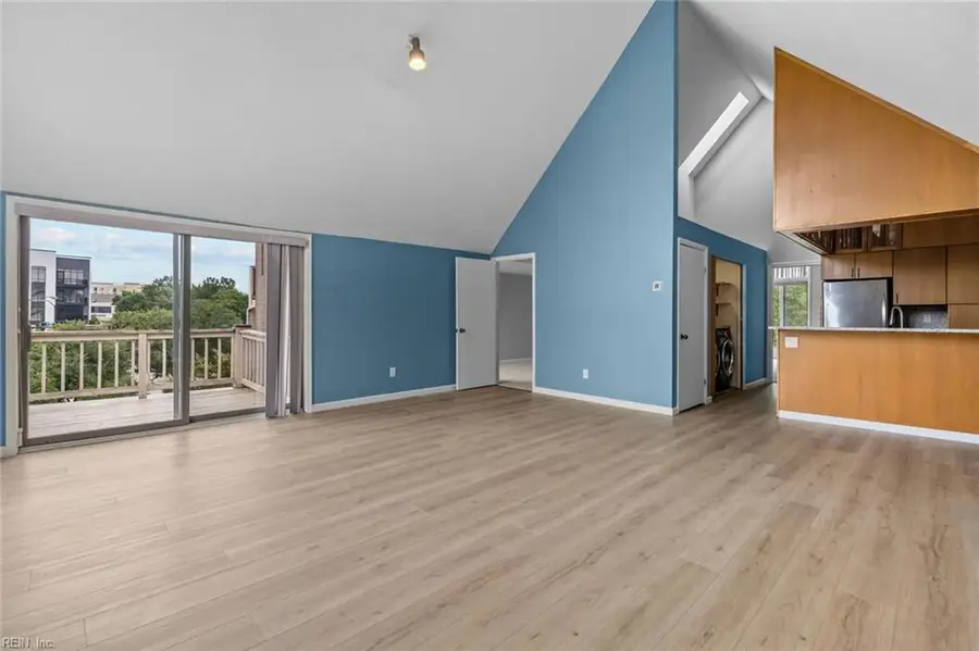 696 Mowbray Arch #750, Norfolk, VA 23507 - #2