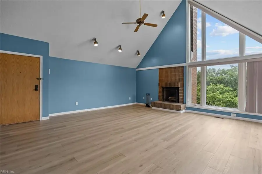 696 Mowbray Arch #750, Norfolk, VA 23507 - #3
