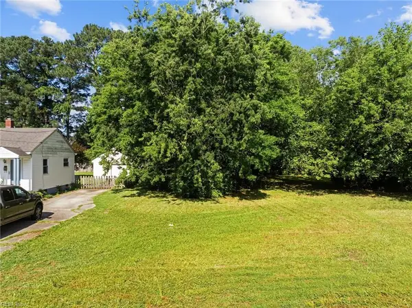 522 Douglas Avenue, Portsmouth, VA 23707