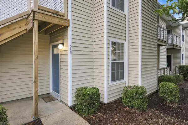 313 Thalia Station Court, Virginia Beach, VA 23452