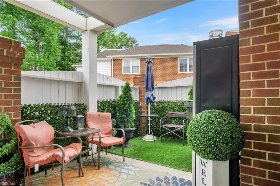 103 Turnbridge Lane #H, Yorktown, VA 23693 - #2