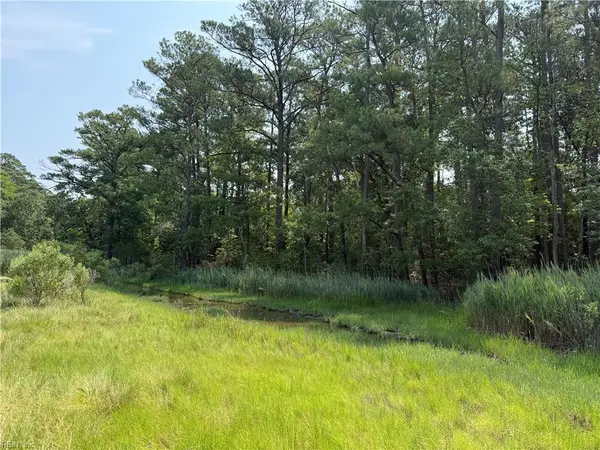 119 Stillwater Lane, Yorktown, VA 23692