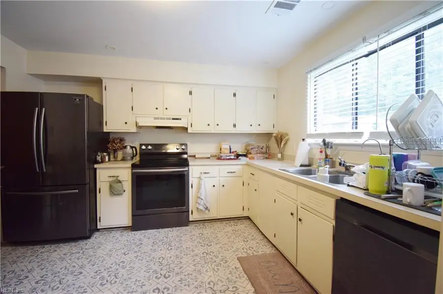 1176 Willow Green Drive, Newport News, VA 23602 - #2