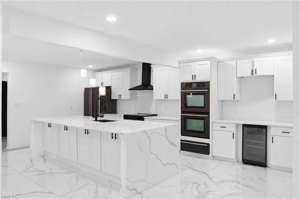 845 N King Street, Hampton, VA 23669 - #1