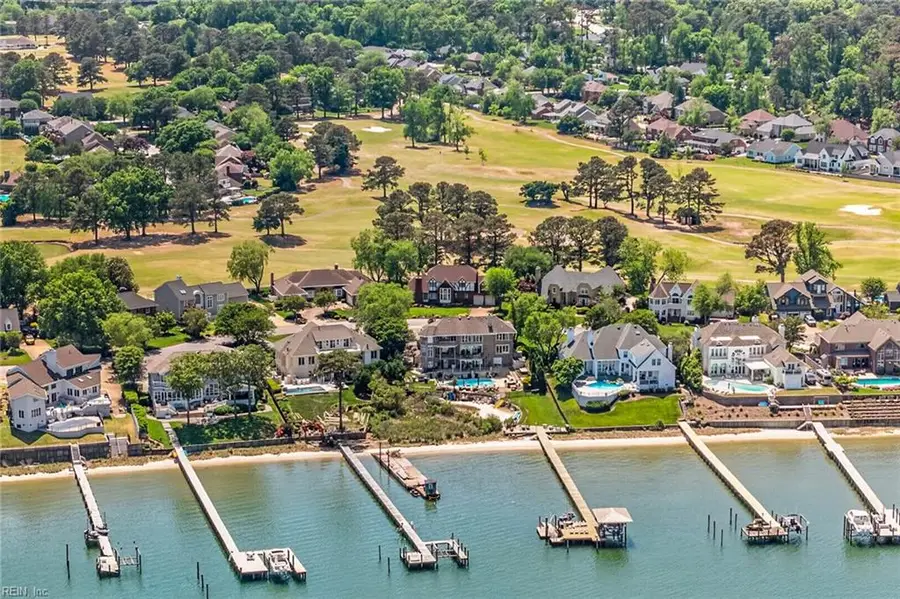 2320 Haversham Close, Virginia Beach, VA 23455 - #2