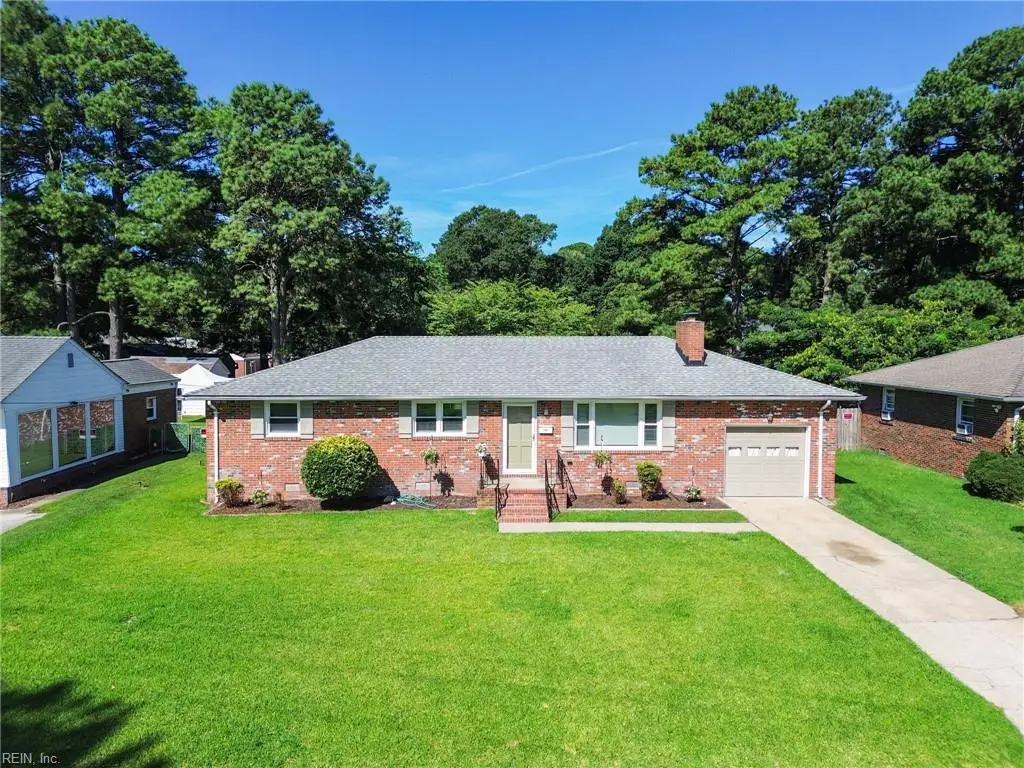 1916 Chesapeake Avenue, Chesapeake, VA 23324 - #1