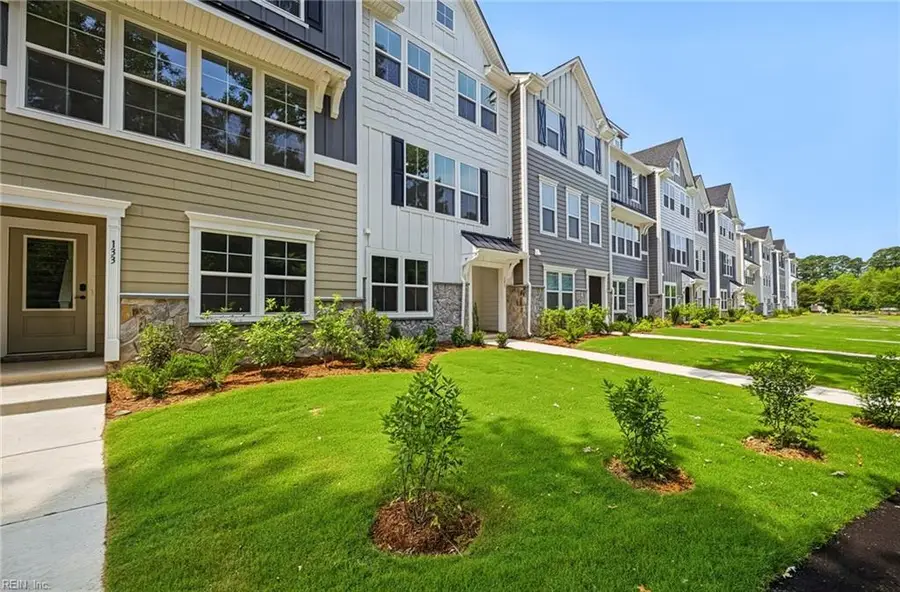 131 Bracewell Lane, Yorktown, VA 23692 - #2