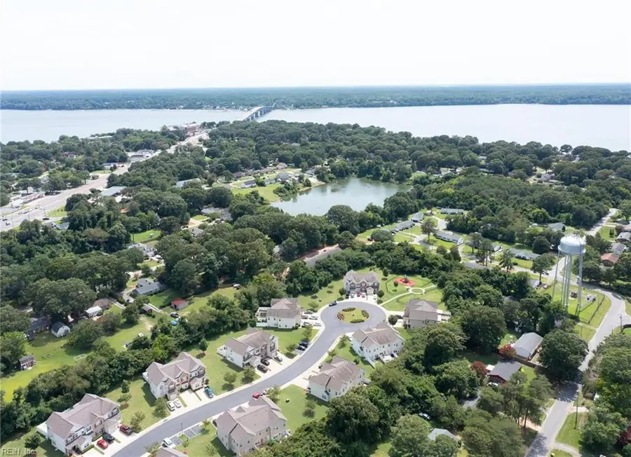 7535 Villa Court, Gloucester Point, VA 23062 - #3