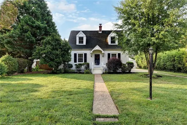 40 Langley Avenue, Newport News, VA 23601