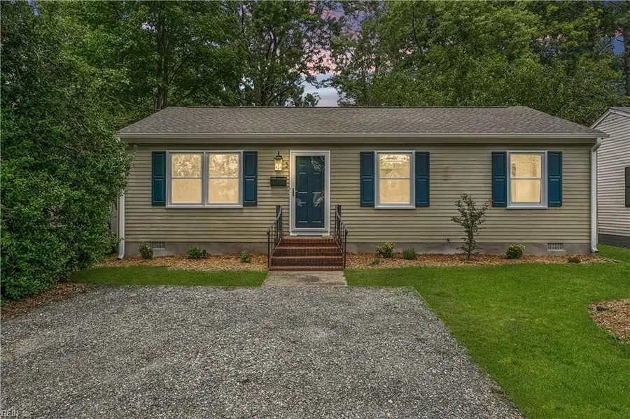 3 Alpine Street, Newport News, VA 23606 - #3