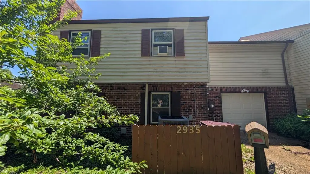 2935 N Radcliffe Lane, Chesapeake, VA 23321 - #1