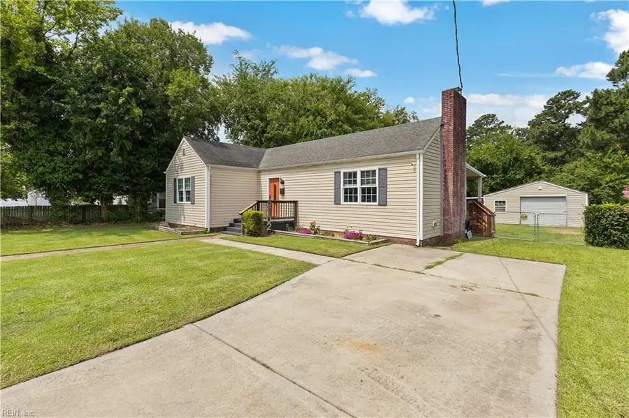 2102 Wyoming Ave, Portsmouth, VA 23701 - #2