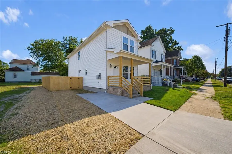246 W 31st Street, Norfolk, VA 23504 - #2