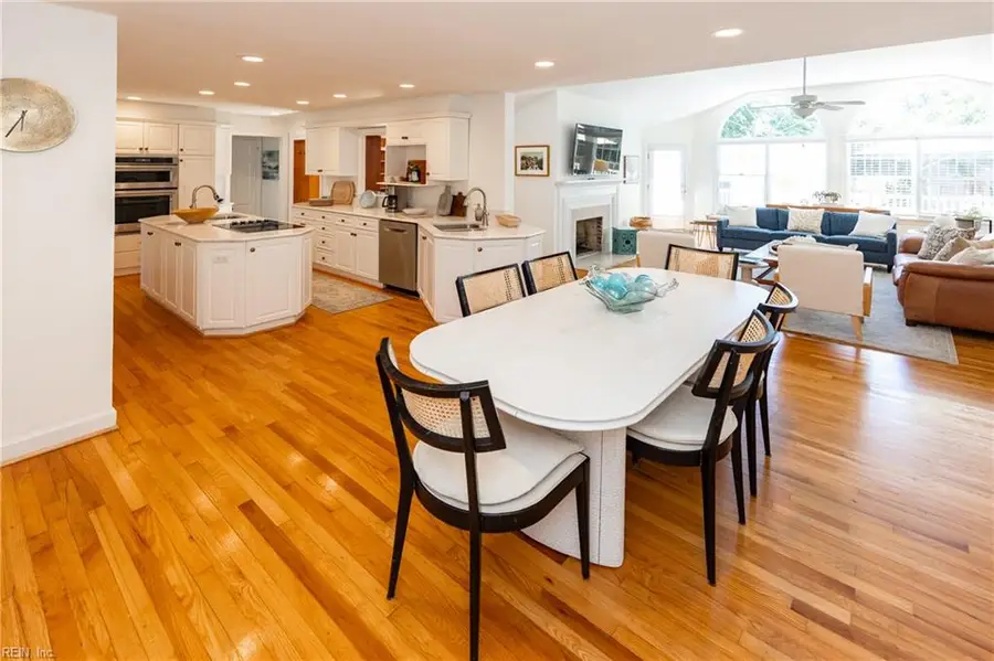 1117 Brandon Road, Virginia Beach, VA 23451 - #2