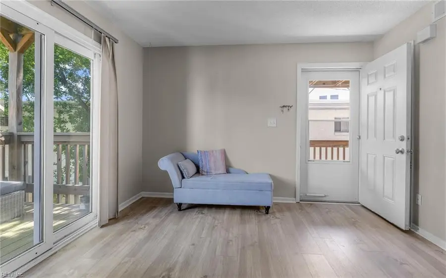 256 Portview Avenue #D2, Norfolk, VA 23503 - #2