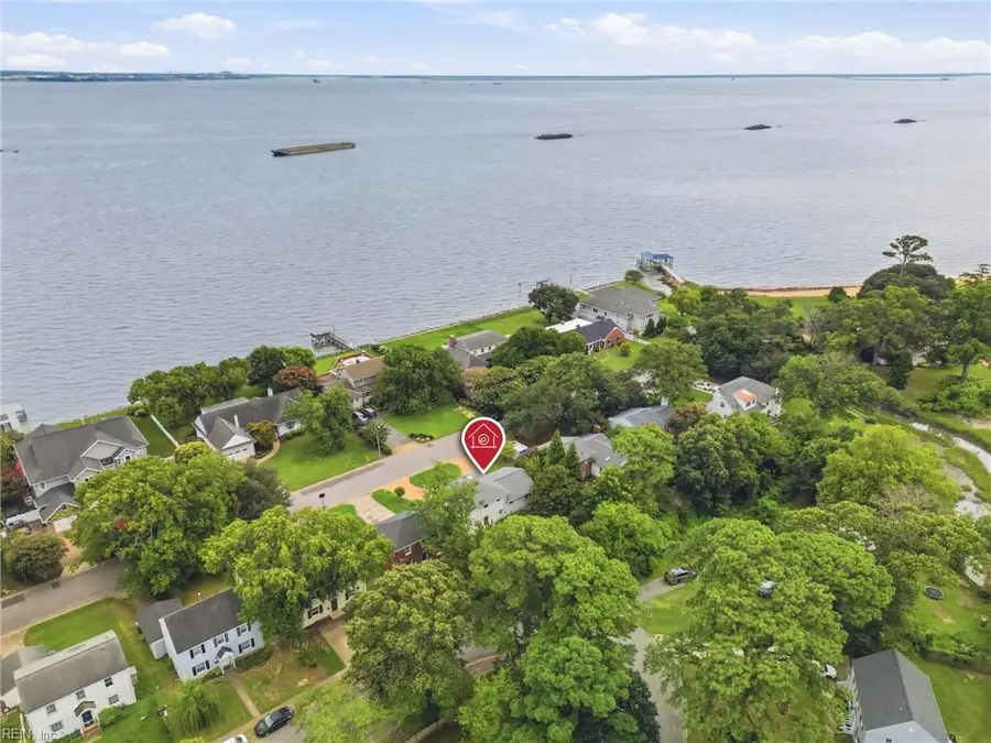 3805 Chesapeake Avenue, Hampton, VA 23661 - #2