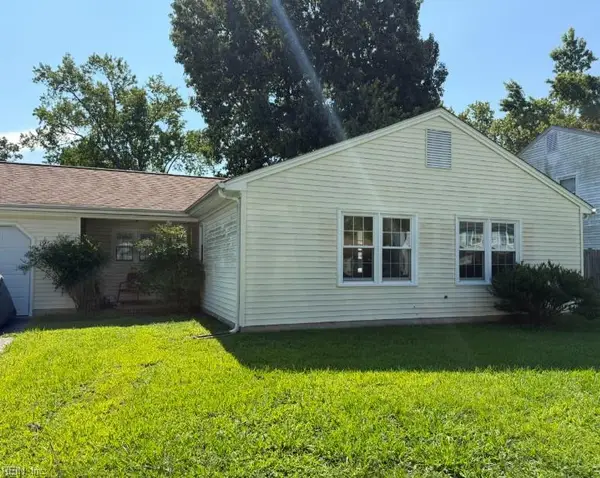 19 Lake Field Crossing, Hampton, VA 23666