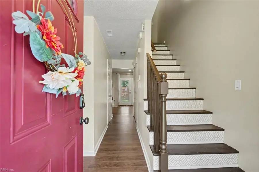 3 Seaton Circle, Chesapeake, VA 23320 - #3