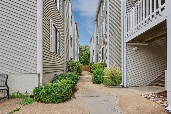 2325 Sea Shell Road #111, Virginia Beach, VA 23451