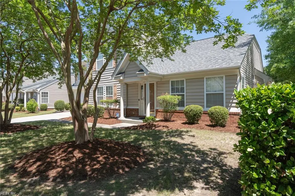 808 Monroe Court, Chesapeake, VA 23320 - #1