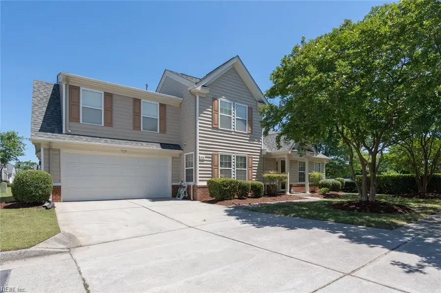 808 Monroe Court, Chesapeake, VA 23320 - #2