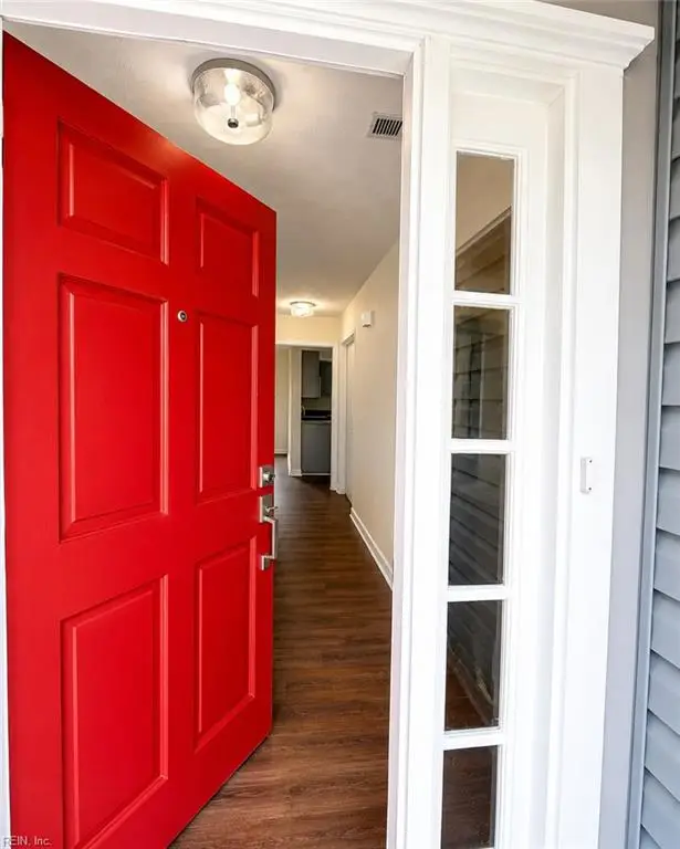 8 Pasadena Court, Hampton, VA 23666 - #3
