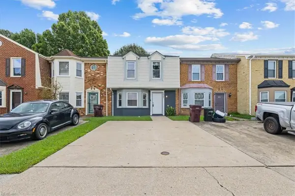 1927 Candlelight Drive, Chesapeake, VA 23325