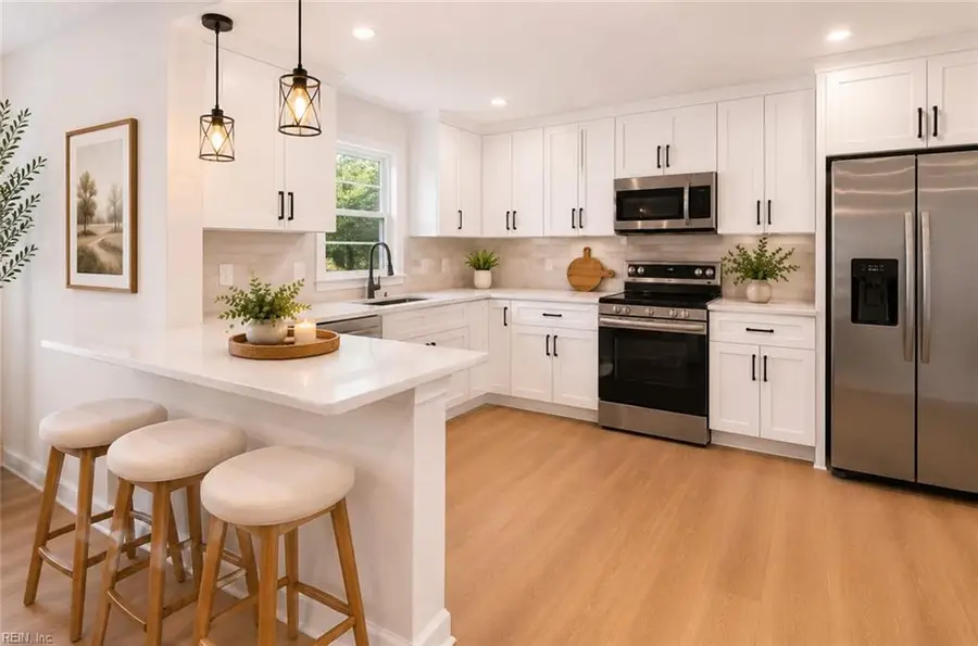 82 Lakeside Drive, Newport News, VA 23606 - #2