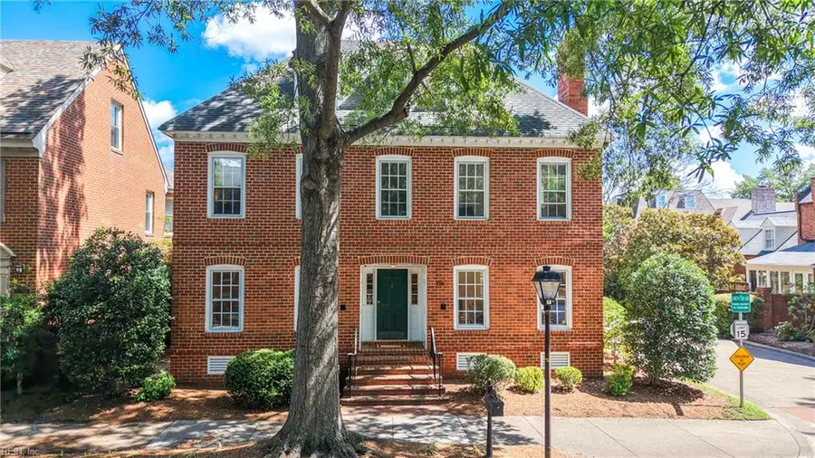 330 Raleigh Avenue, Norfolk, VA 23507 - #2