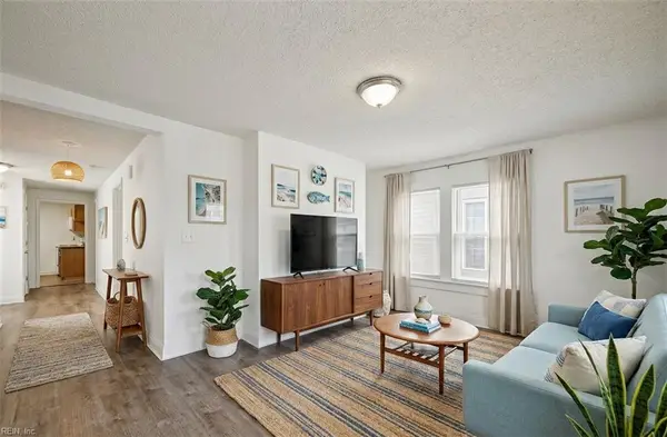 856 W 43rd Street, Norfolk, VA 23508