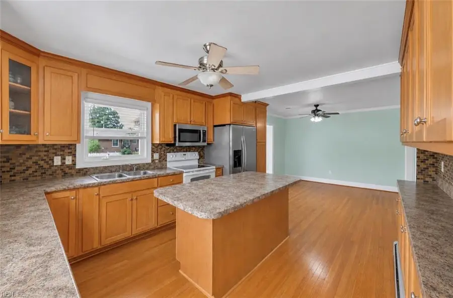 409 Shoreline Drive, Hampton, VA 23669 - #3