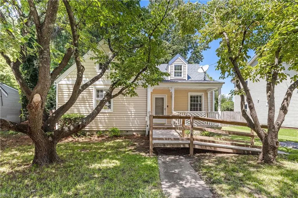4848 Robin Hood Road, Norfolk, VA 23513 - #1
