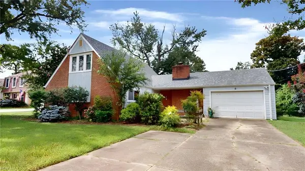 8 Tom Jones Court, Hampton, VA 23666