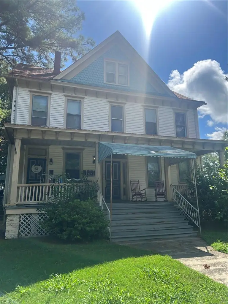 1041 Chesapeake Avenue, Chesapeake, VA 23324 - #1