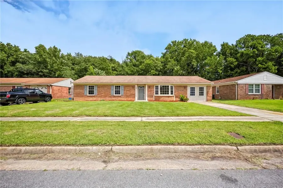 978 Strickland Boulevard, Virginia Beach, VA 23464 - #3
