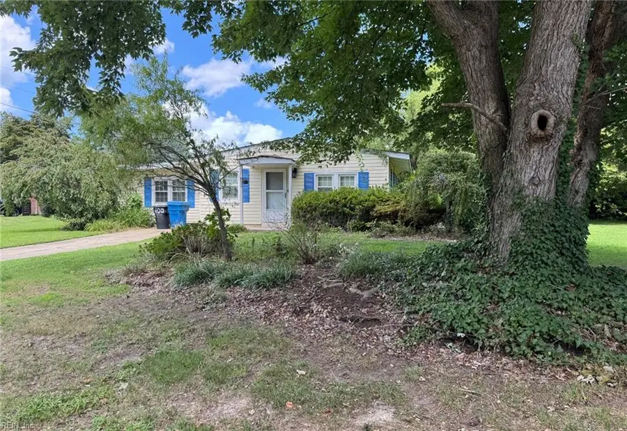 800 Hilltop Road, Virginia Beach, VA 23454 - #2