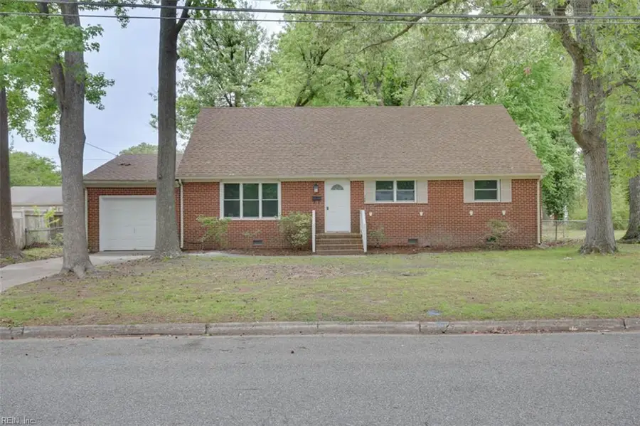 150 Henry Clay Road, Newport News, VA 23601 - #2