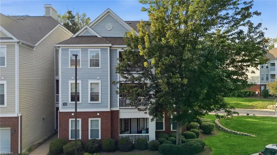 704 Bristol Village Drive #105, Midlothian, VA 23114 - #2