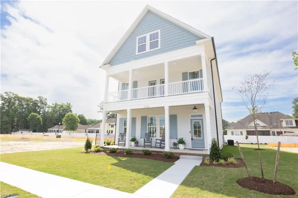 385 Scotland Lane, Chesapeake, VA 23320 - #1