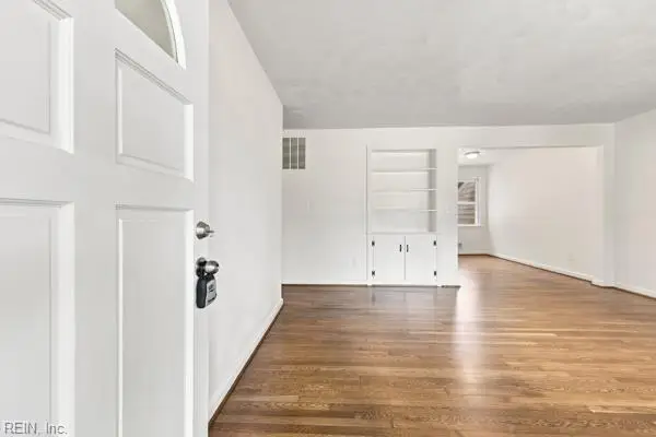 5812 Beechwalk Drive, Virginia Beach, VA 23464 - #3