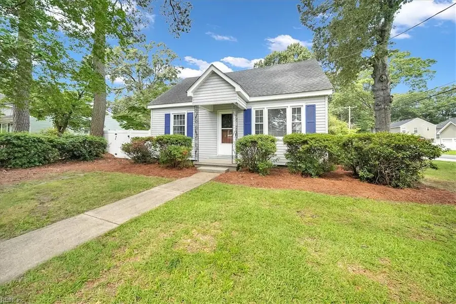 1601 Lilac Avenue, Chesapeake, VA 23325 - #3