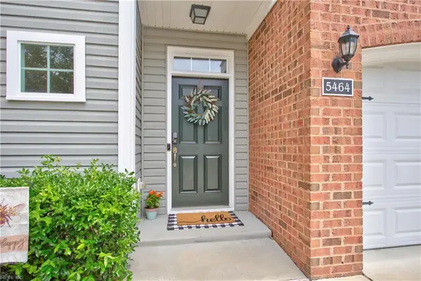 5464 Safe Harbour Way, Virginia Beach, VA 23462