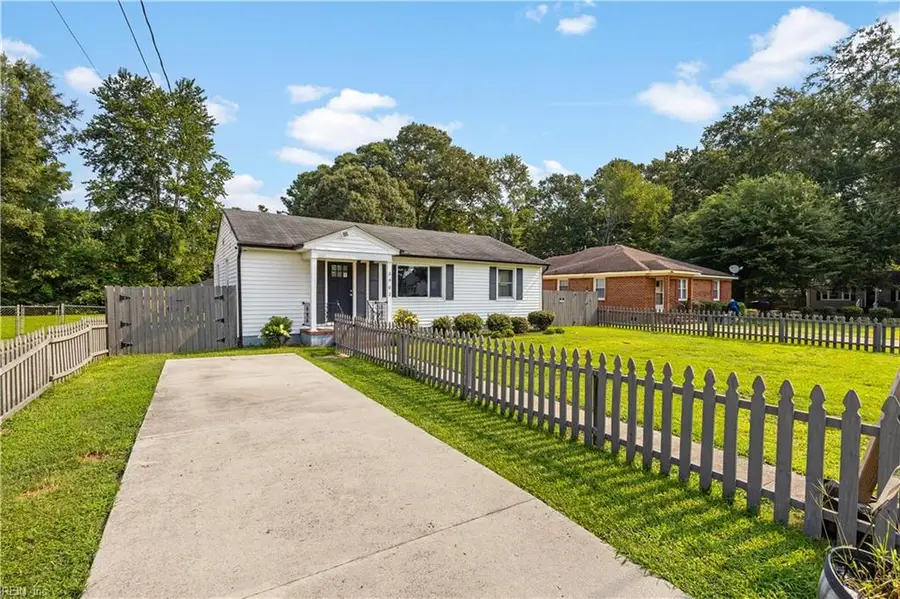 5902 Arden Street, Portsmouth, VA 23703 - #2
