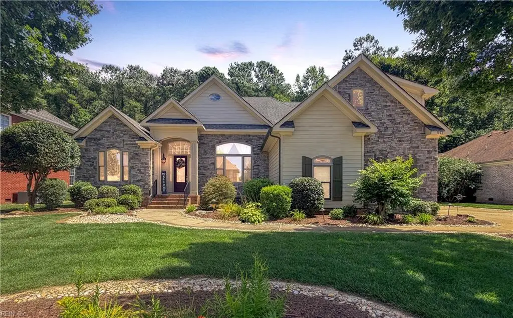 917 Redleafe Circle, Chesapeake, VA 23320 - #1