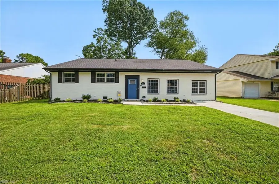 812 Chatsworth Drive, Newport News, VA 23601 - #3