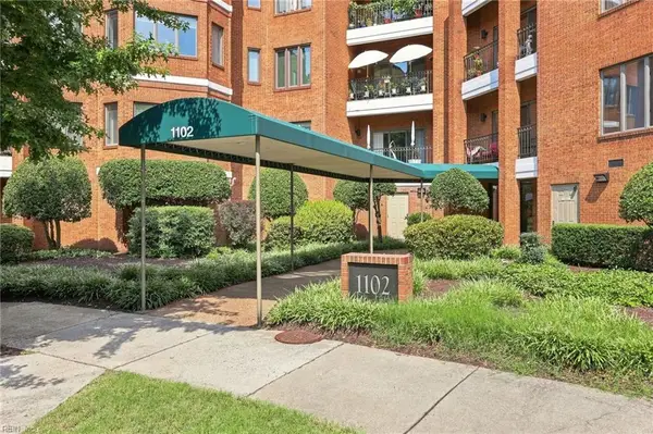 1102 Botetourt Gardens #B1, Norfolk, VA 23507