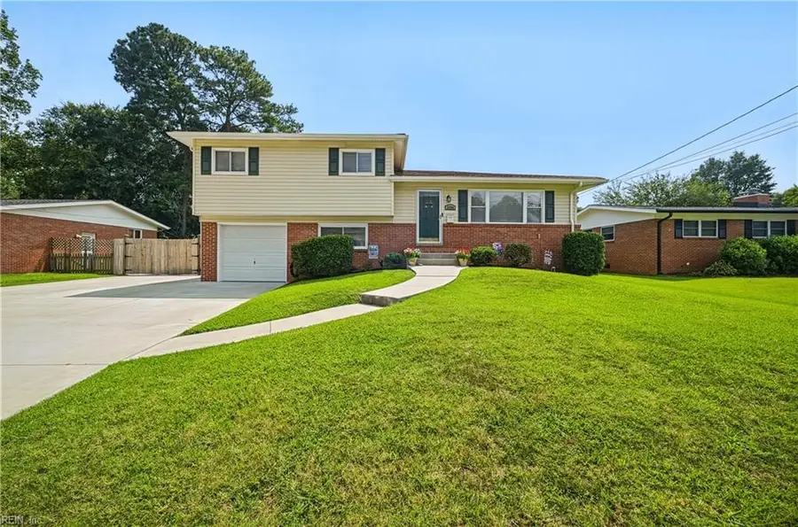 3709 Marilyn Lane, Virginia Beach, VA 23452 - #2