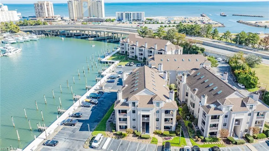 405 Harbour Point Point #305, Virginia Beach, VA 23451 - #1