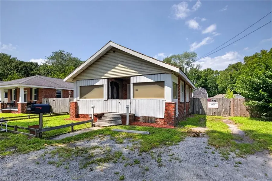 12 Dekalb Avenue, Portsmouth, VA 23702 - #3